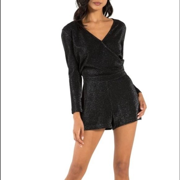 NWT n:Philanthropy Fire Sparkle Long-Sleeve Romper in Black - Picture 2 of 15